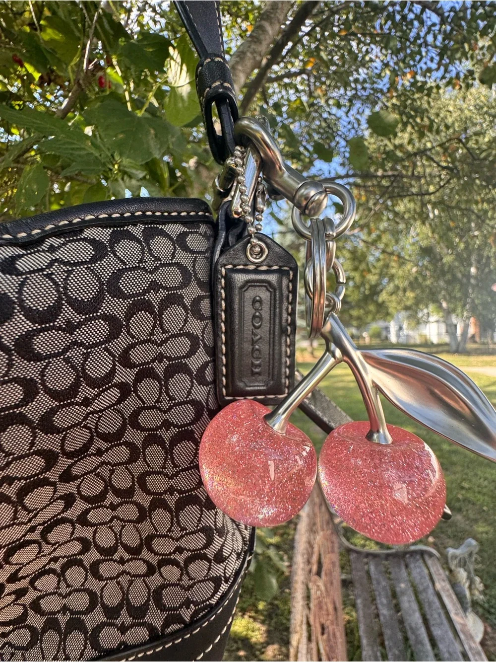 Vintage Coach Black Signature SoHo Jacquard Shoulder Bag